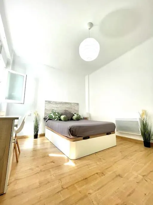 Atico Con Terraza En El Centro De Tarragona Apartment 0*,  Spain
