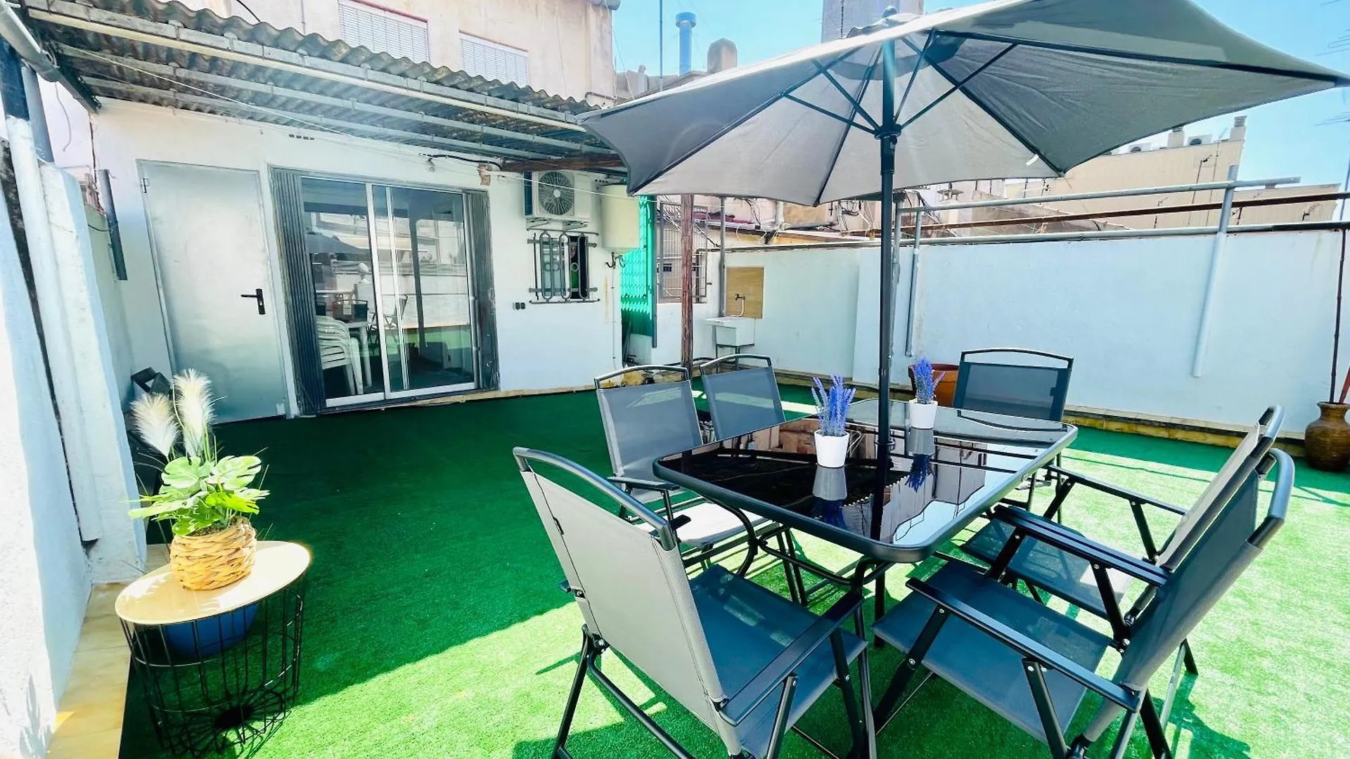 Atico Con Terraza En El Centro De Tarragona Apartment 0*,
