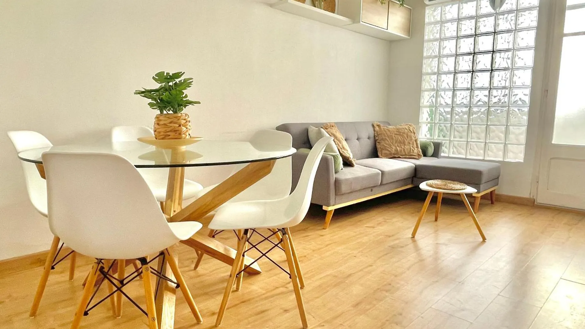 Atico Con Terraza En El Centro De Tarragona Apartment Spain
