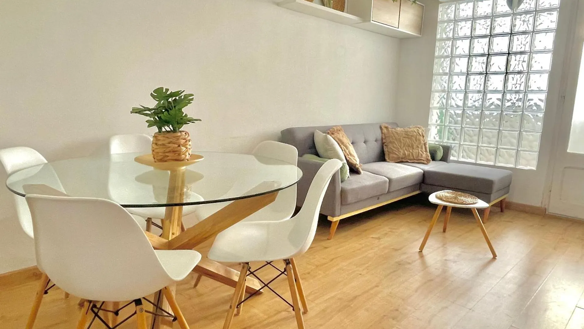 Atico Con Terraza En El Centro De Tarragona Apartment