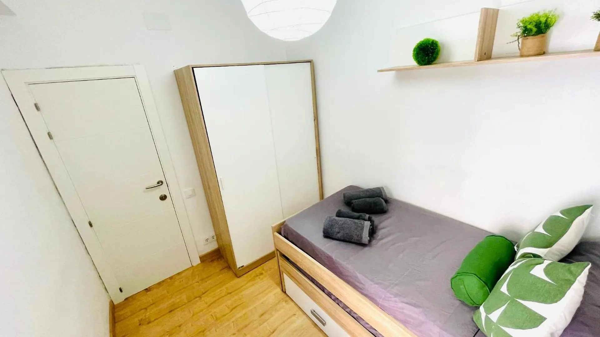 Atico Con Terraza En El Centro De Tarragona Apartment