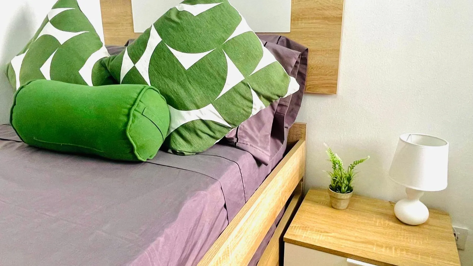 Atico Con Terraza En El Centro De Tarragona Apartment