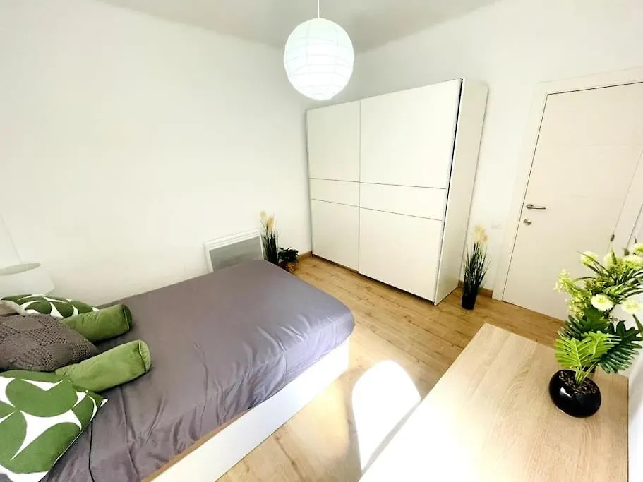 Atico Con Terraza En El Centro De Tarragona Apartment 0*,